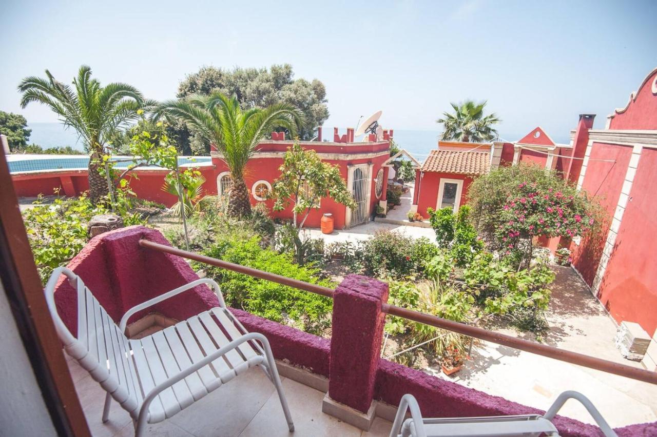 Madalenas B&B Pelekas Ngoại thất bức ảnh