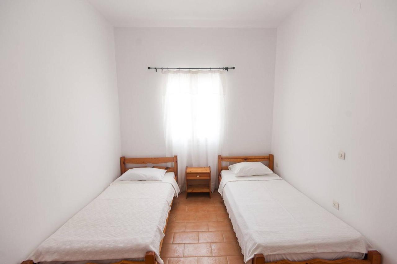 Madalenas B&B Pelekas Ngoại thất bức ảnh