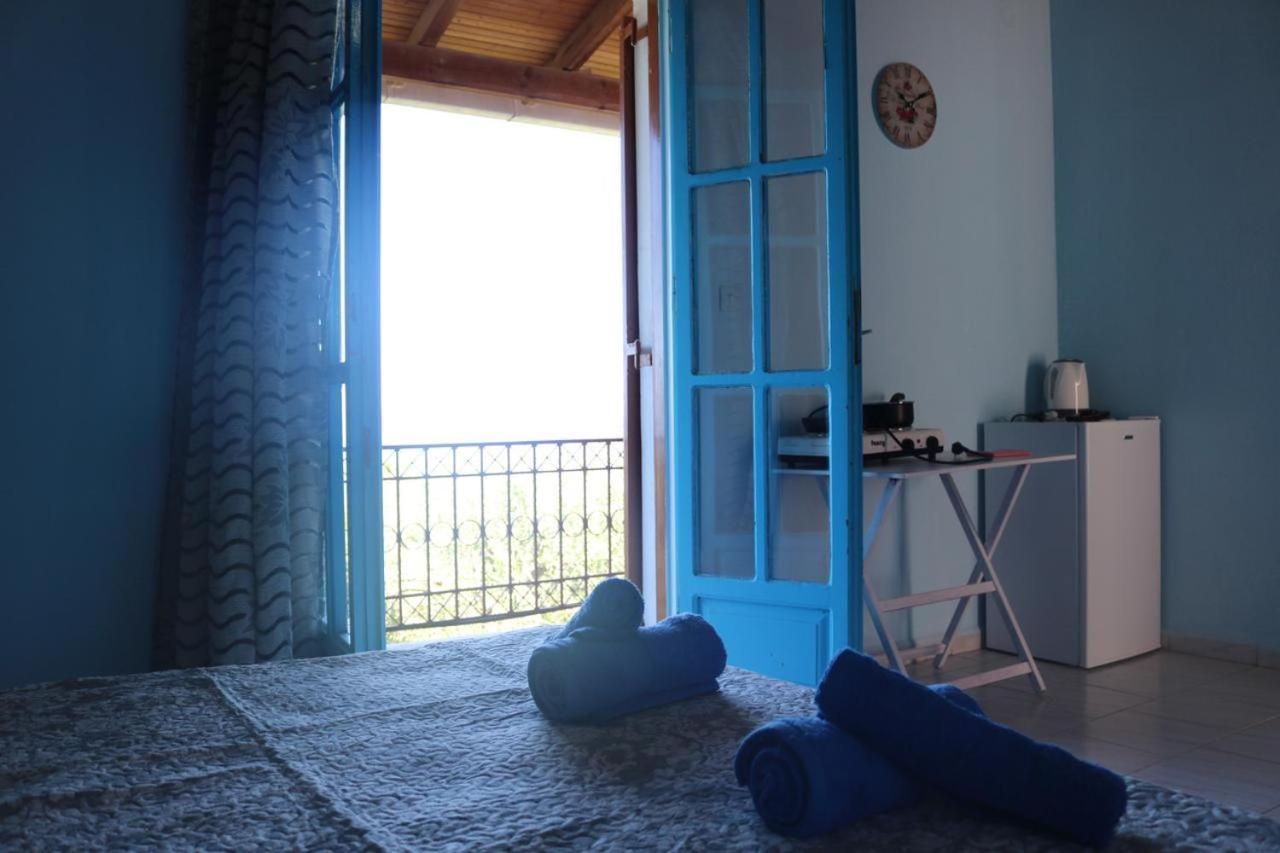 Madalenas B&B Pelekas Ngoại thất bức ảnh
