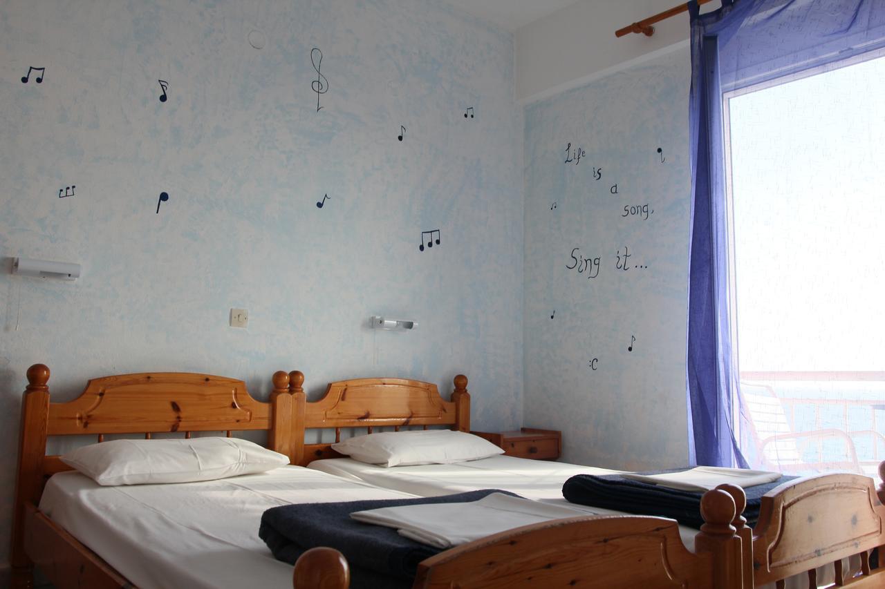 Madalenas B&B Pelekas Ngoại thất bức ảnh