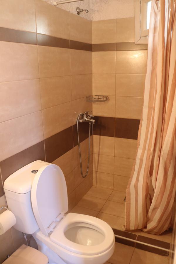 Madalenas B&B Pelekas Ngoại thất bức ảnh